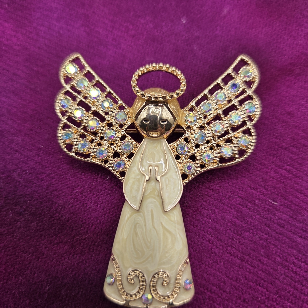 970. Vintage Monet Gold-tone and Cream Angel Brooch with Aurora Rhinestones